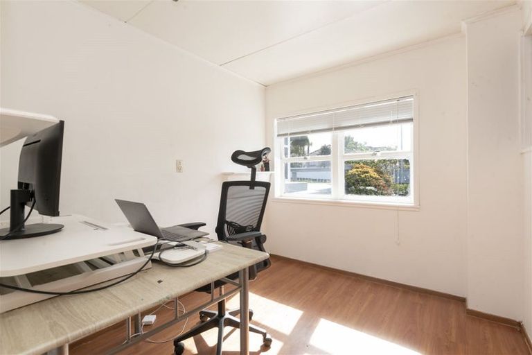 Photo of property in 39a Portadown Avenue, Pakuranga Heights, Auckland, 2010
