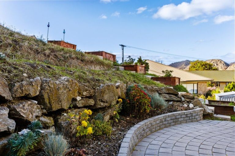 Photo of property in 15 Aronui Road, Bridge Hill, Alexandra, 9320