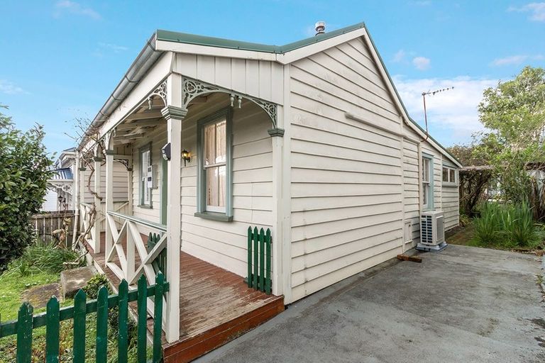 Photo of property in 21 Bond Street, Grey Lynn, Auckland, 1021