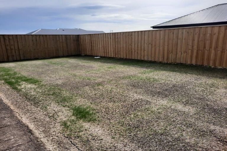 Photo of property in 19 Nathaniel Archer Street, Woodend, 7610