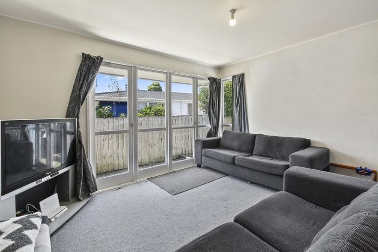 Photo of property in 12 Huia Street, Waiuku, 2123