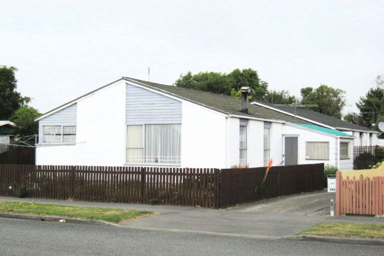 Photo of property in 1/26 Bayswater Crescent, Bromley, Christchurch, 8062