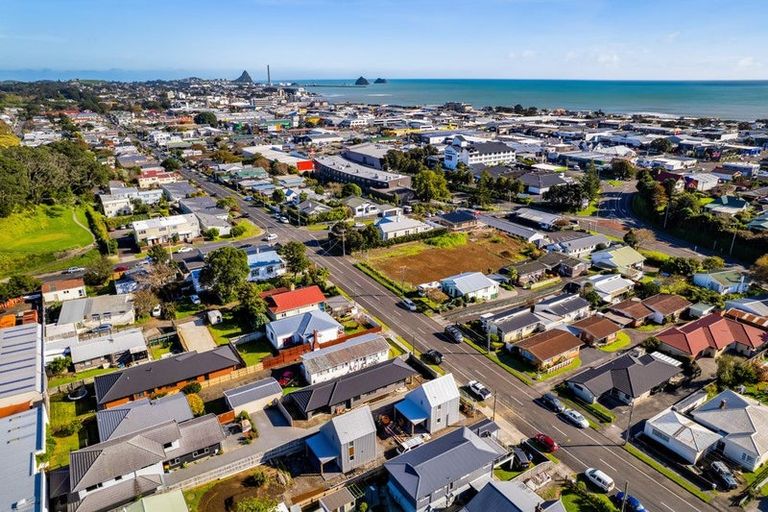Photo of property in 144 Lemon Street, Strandon, New Plymouth, 4312