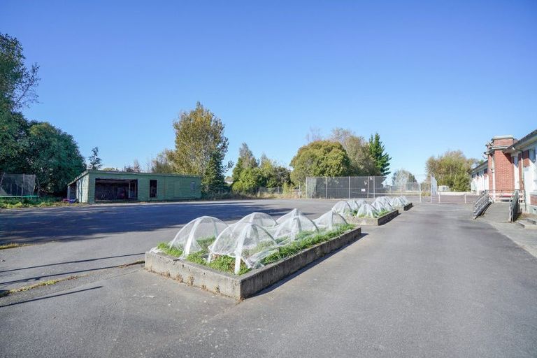 Photo of property in 63 Hastings Street, Ohai, 9635