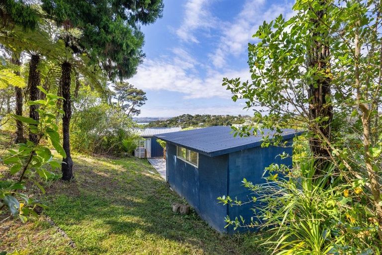 Photo of property in 3 Cambrae Road, Raglan, 3225