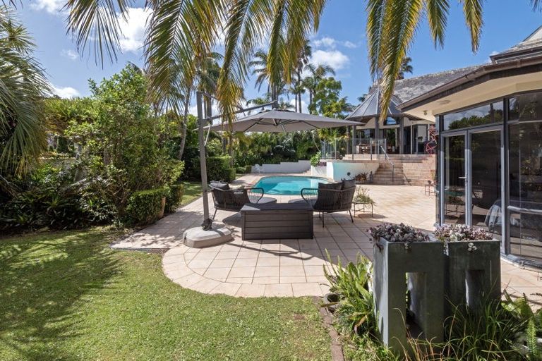 Photo of property in 9 Manor Park, Sunnyhills, Auckland, 2010