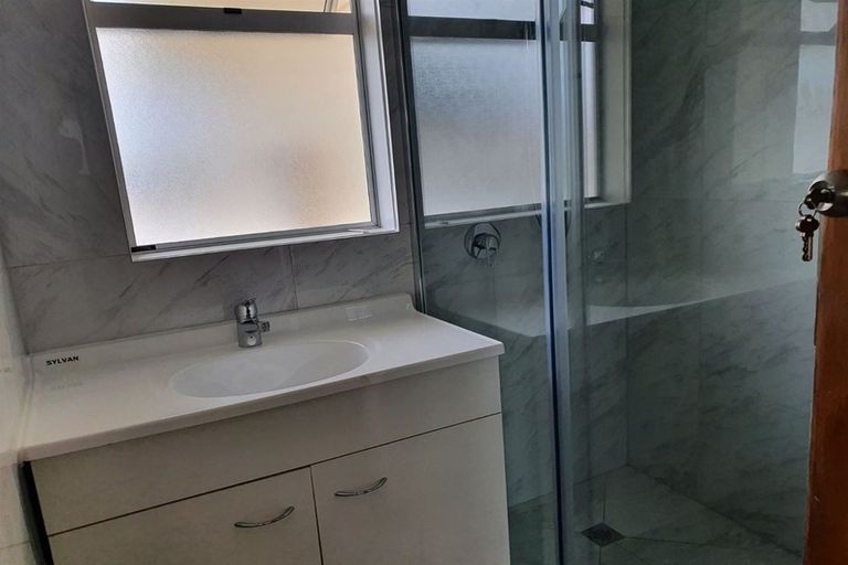 Photo of property in 36 Mckean Avenue, Manurewa, Auckland, 2102