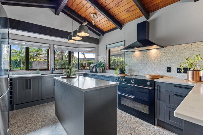 Photo of property in 315 Manoeka Road, Te Puke, 3183