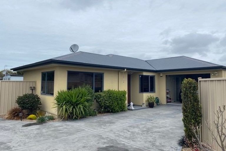 Photo of property in 9a Oxford Street, Taradale, Napier, 4112