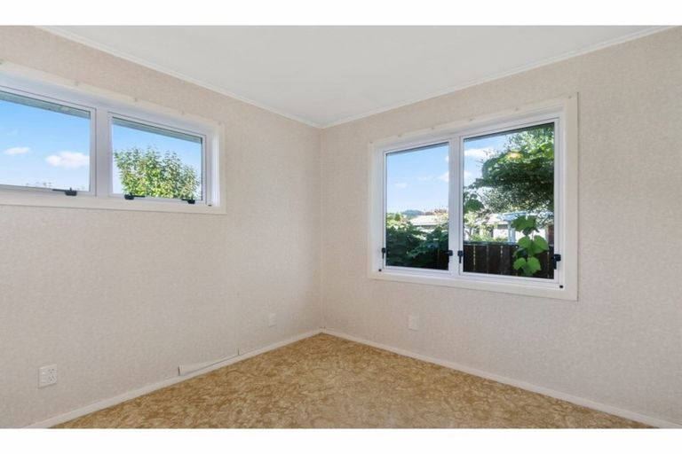 Photo of property in 11 Marion Street, Silverstream, Upper Hutt, 5019