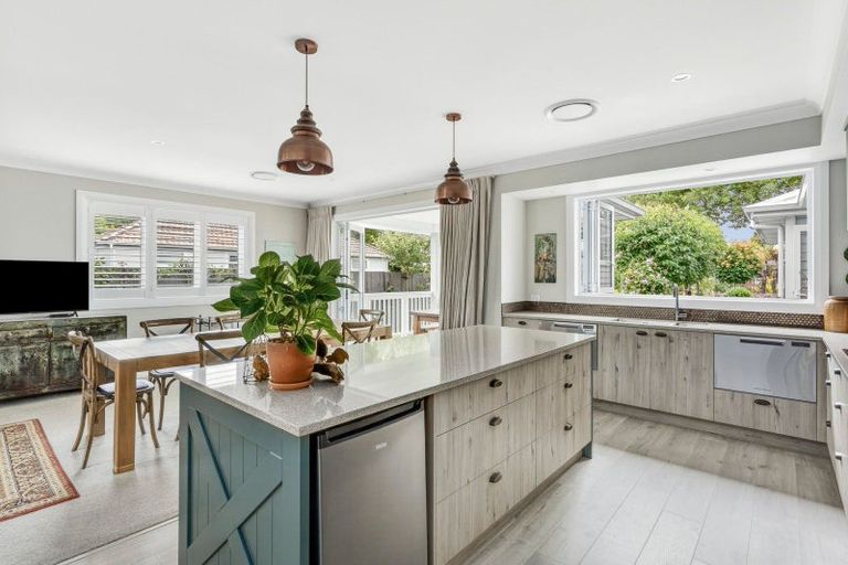 Photo of property in 80 Hall Street, Cambridge, 3434