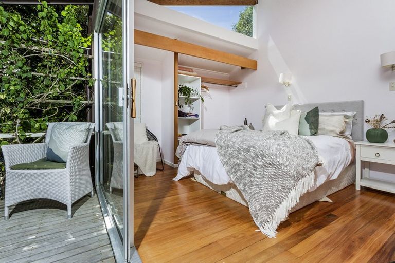 Photo of property in 45 The Esplanade, Manly, Whangaparaoa, 0930