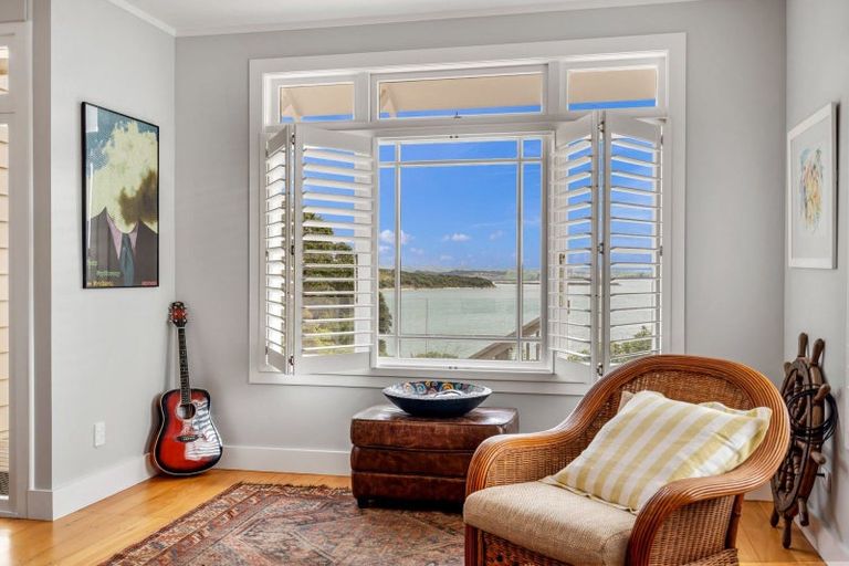 Photo of property in 19 Weir Crescent, Onerahi, Whangarei, 0110