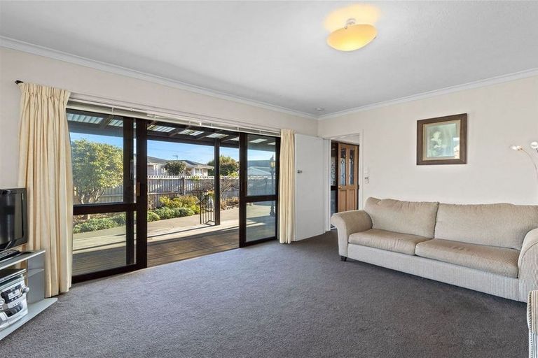 Photo of property in 11 Greta Place, Hoon Hay, Christchurch, 8025