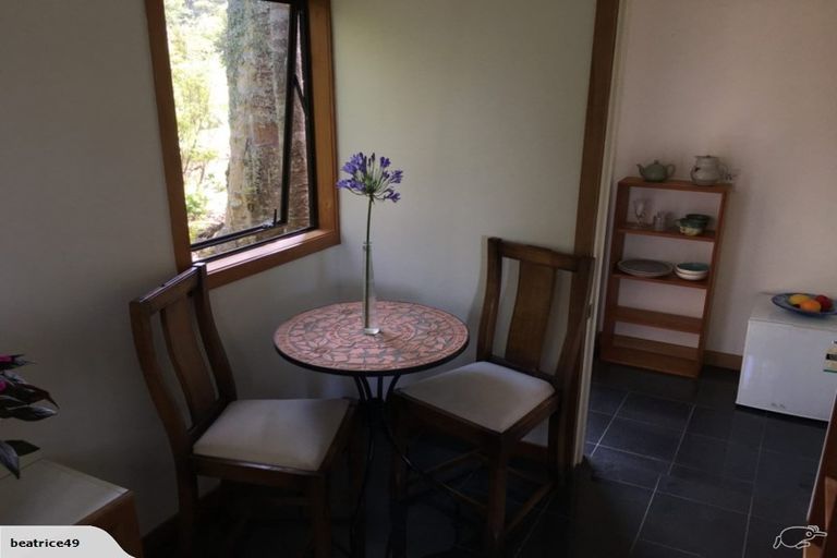 Photo of property in 3 Armour Road, Parau, Auckland, 0604