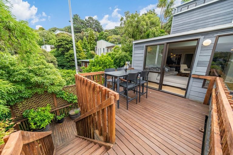 Photo of property in 33 Oak Avenue, Paremata, Porirua, 5024