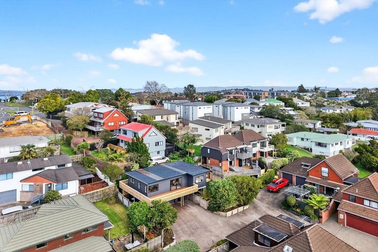 Photo of property in 14/16 Mahara Avenue, Birkenhead, Auckland, 0626