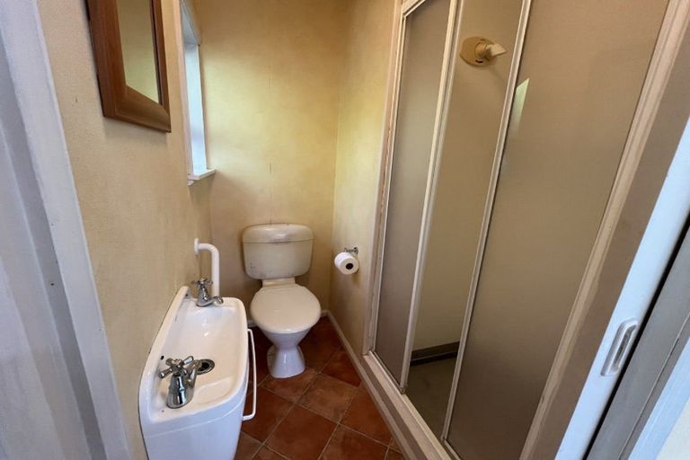 Photo of property in 9 Sheffield Street, Awapuni, Palmerston North, 4412