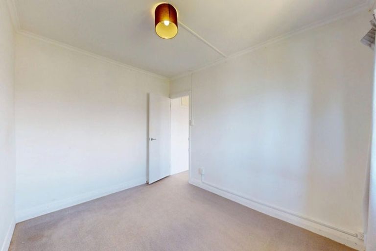 Photo of property in 5 Buckingham Street, Melrose, Wellington, 6023