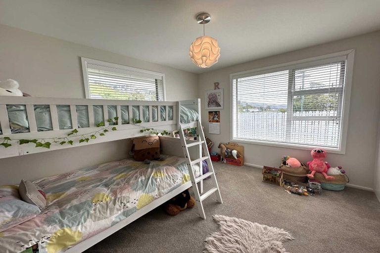 Photo of property in 5 Quarry Road, Mount Pleasant, Christchurch, 8081