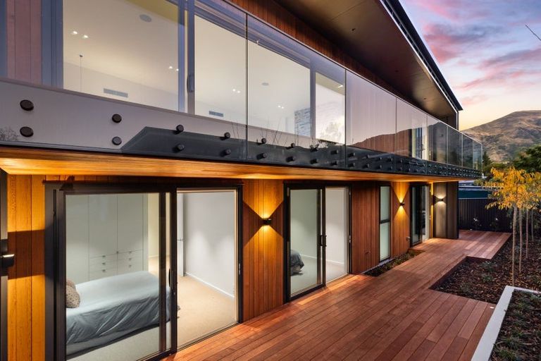 Photo of property in 147b Warren Street, Wanaka, 9305