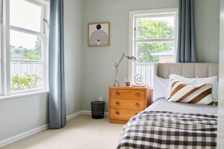 Photo of property in 4 Mana Avenue, Titahi Bay, Porirua, 5022