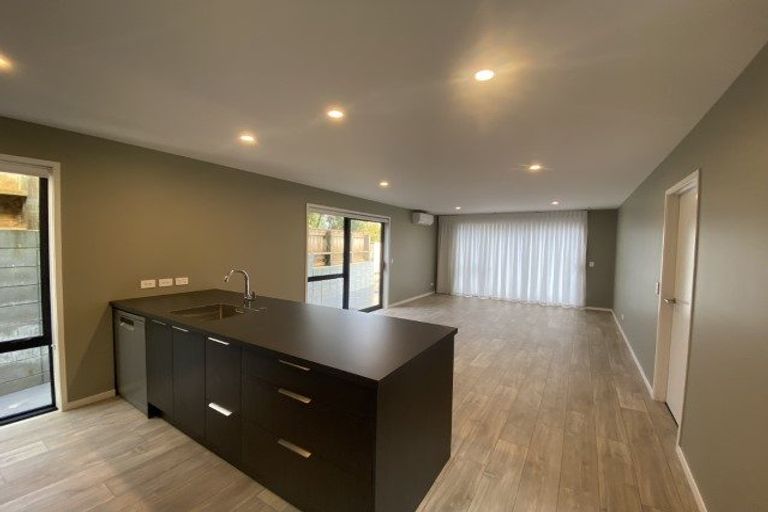 Photo of property in 277 Tukapa Street, Hurdon, New Plymouth, 4310