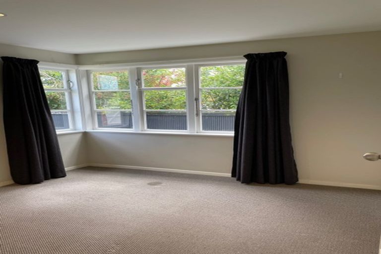 Photo of property in 25 Lees Road, Strowan, Christchurch, 8052