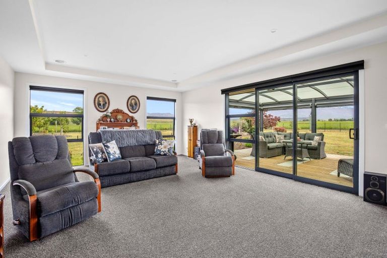 Photo of property in 57 Golden Road, Springvale, Alexandra, 9393