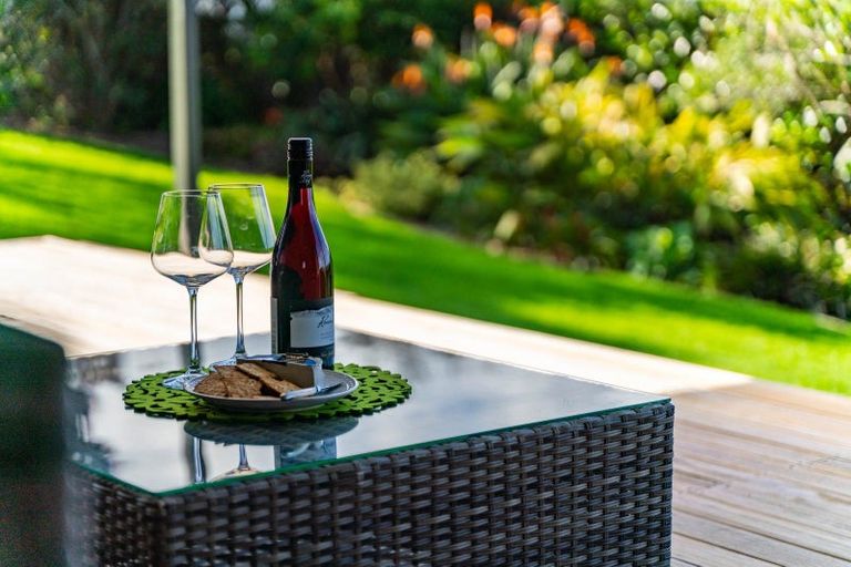 Photo of property in 58 Old Waipu Road, Mangawhai, 0505