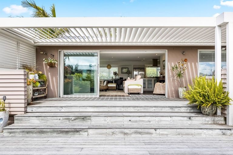 Photo of property in 1/24 Clifton Road, Hauraki, Auckland, 0622