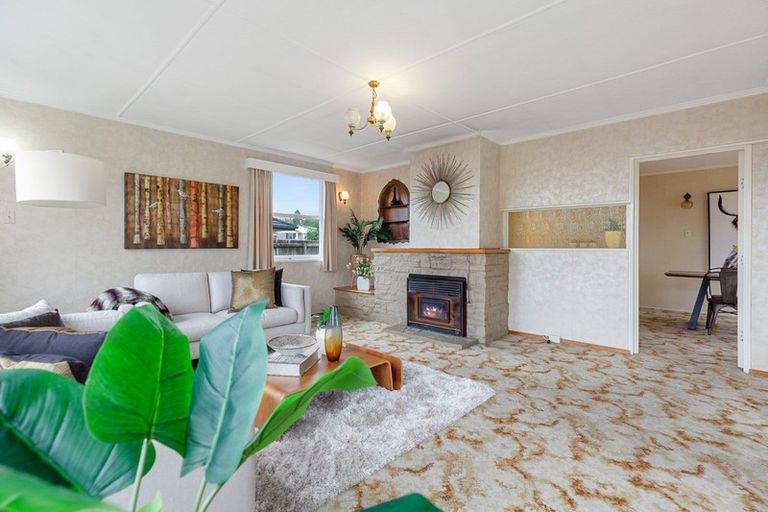 Photo of property in 12 Donovan Street, Te Puke, 3119