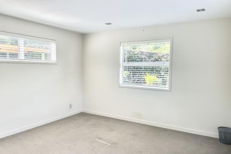 Photo of property in 47 Spinnaker Drive, Te Atatu Peninsula, Auckland, 0610