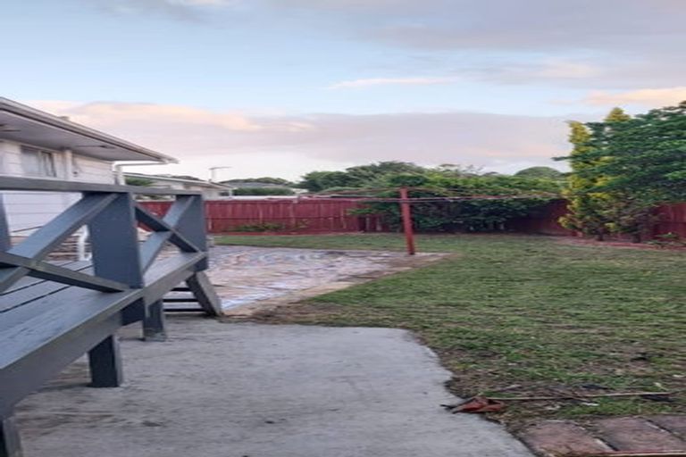 Photo of property in 2/147 Gills Road, Half Moon Bay, Auckland, 2014