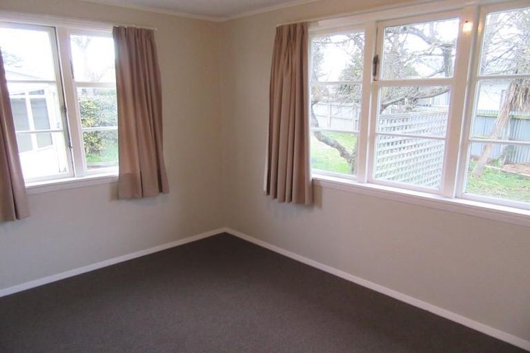 Photo of property in 11 Kaplan Avenue, Islington, Christchurch, 8042