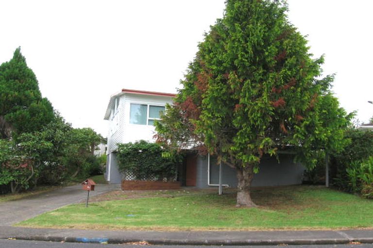 Photo of property in 61 Waitaki Street, Henderson, Auckland, 0612