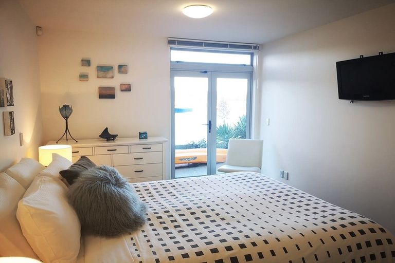 Photo of property in Marrakech Cafe, 10/305 Evans Bay Parade, Hataitai, Wellington, 6021