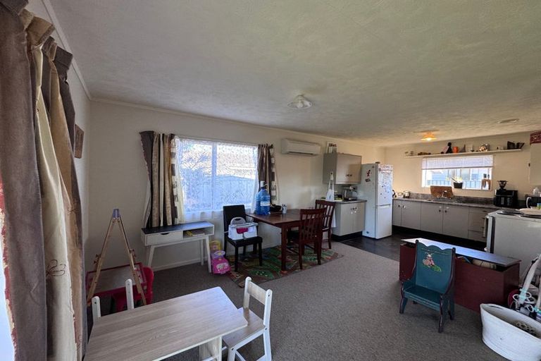 Photo of property in 6 Prince Street, Feilding, 4702