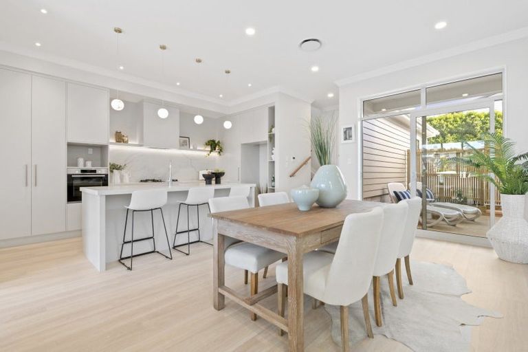 Photo of property in 155a Bonair Crescent, Silverdale, 0932