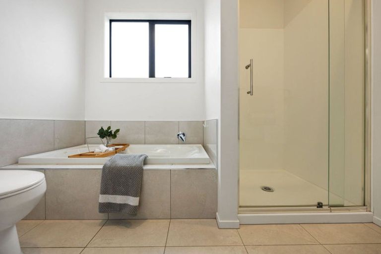 Photo of property in 12 Stan Heather Drive, Glenview, Hamilton, 3206