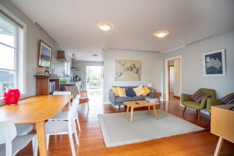Photo of property in 622 Featherston Street, Roslyn, Palmerston North, 4414