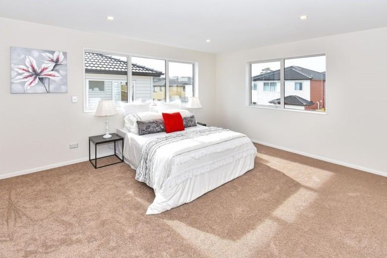 Photo of property in 16 Lisnoble Road, Flat Bush, Auckland, 2019