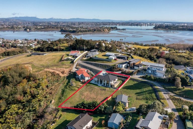 Photo of property in 24 Eagleview Rise, Welcome Bay, Tauranga, 3175