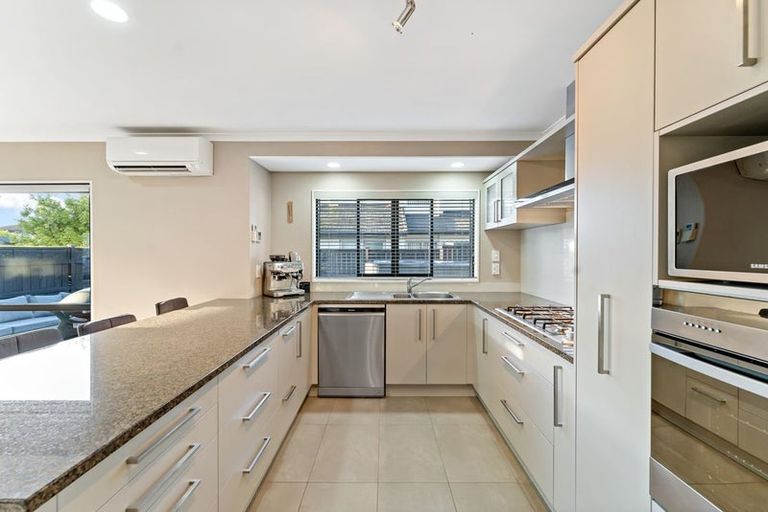 Photo of property in 23 Wawatai Drive, Karaka, Papakura, 2113