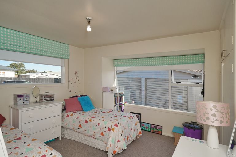 Photo of property in 6 Hodgson Avenue, Kaiapoi, 7630