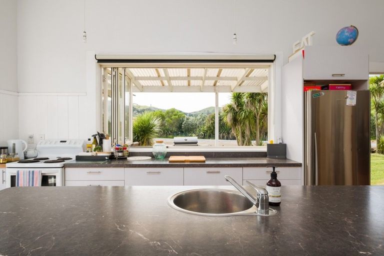 Photo of property in 22a Rangiuia Road, Tolaga Bay, 4077