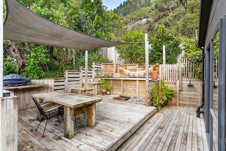 Photo of property in 15a Mount Avenue, Pauanui, Hikuai, 3579