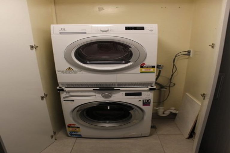 Photo of property in City Site, 5/30 Dowling Street, Dunedin Central, Dunedin, 9016