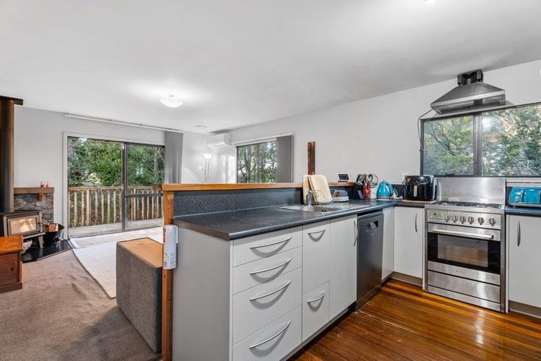 Photo of property in 38 Jeffs Road, Dairy Flat, Albany, 0794