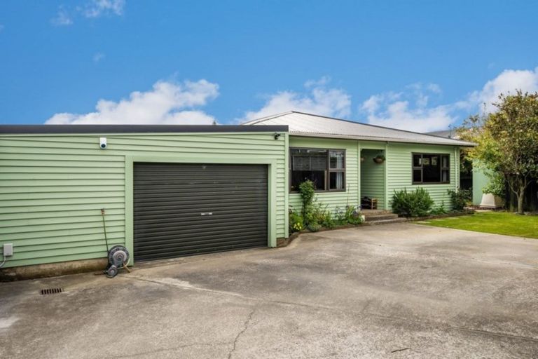Photo of property in 9 Richard Street, Titahi Bay, Porirua, 5022